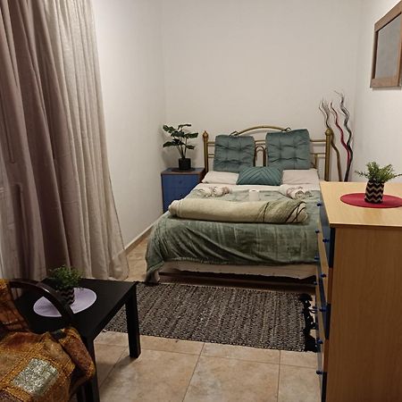 Blue Moon Apartments ネア・ミカニオーナ エクステリア 写真