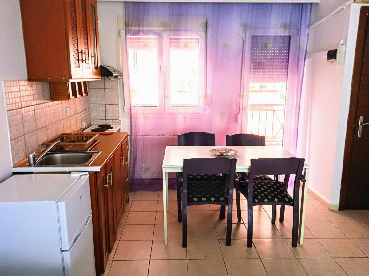 Blue Moon Apartments ネア・ミカニオーナ エクステリア 写真