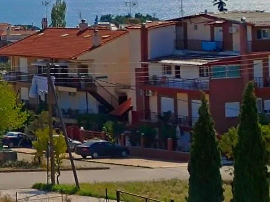 Blue Moon Apartments ネア・ミカニオーナ エクステリア 写真